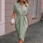 Robe élégante pour femme, à encolure en V et à volants