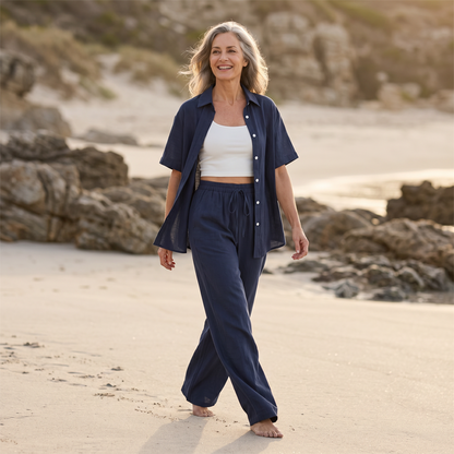 Ensemble composé d'un chemisier à manches courtes et d'un pantalon large pour femme