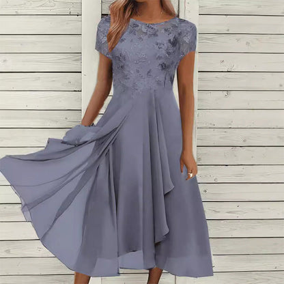 Robe élégante à col rond pour femme