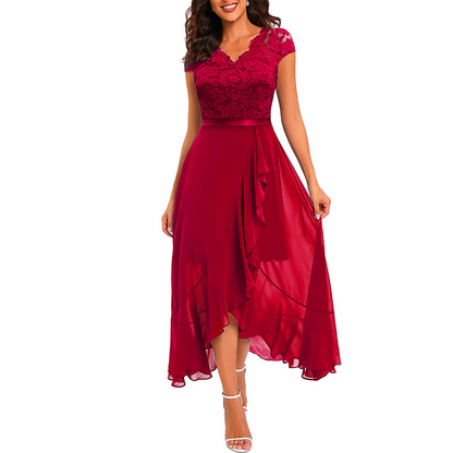 🧵👗💎 -50% ! Robe de soirée en dentelle élégante – Design intemporel, dentelle douce, idéale pour les galas.