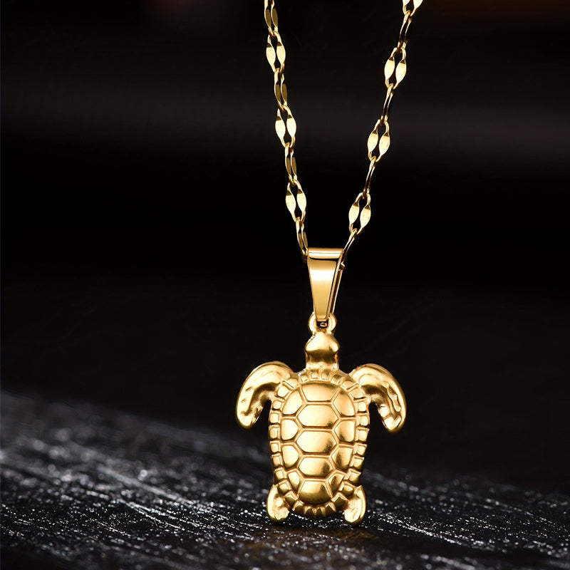 Collier pendentif tortue de mer sur le thème de l'océan