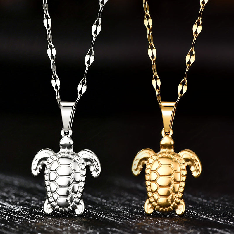 Collier pendentif tortue de mer sur le thème de l'océan
