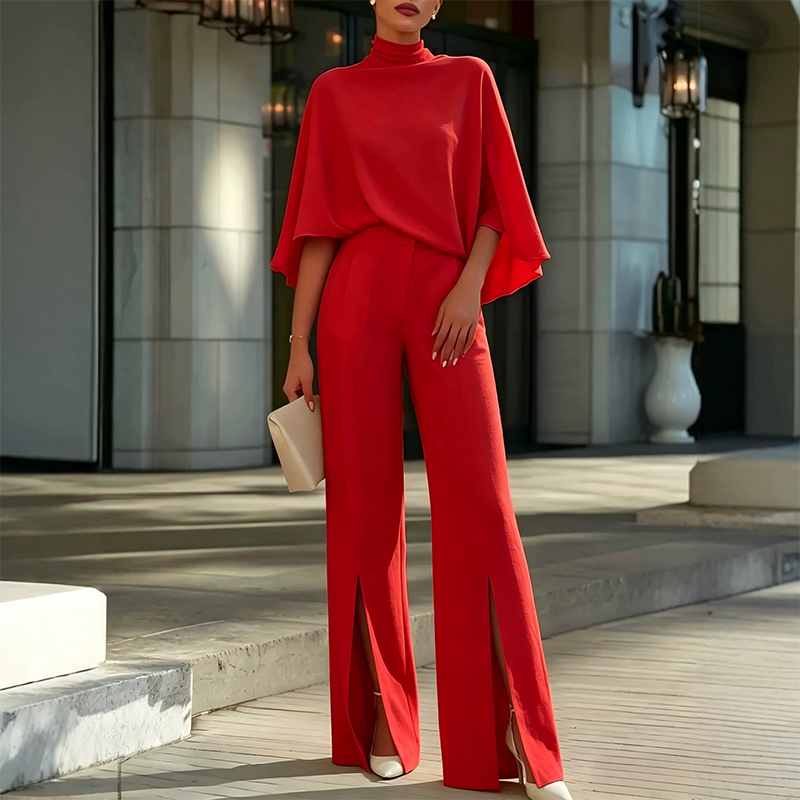 Ensemble élégant pour femme composé d'un haut cape à col montant et d'un pantalon à jambes larges