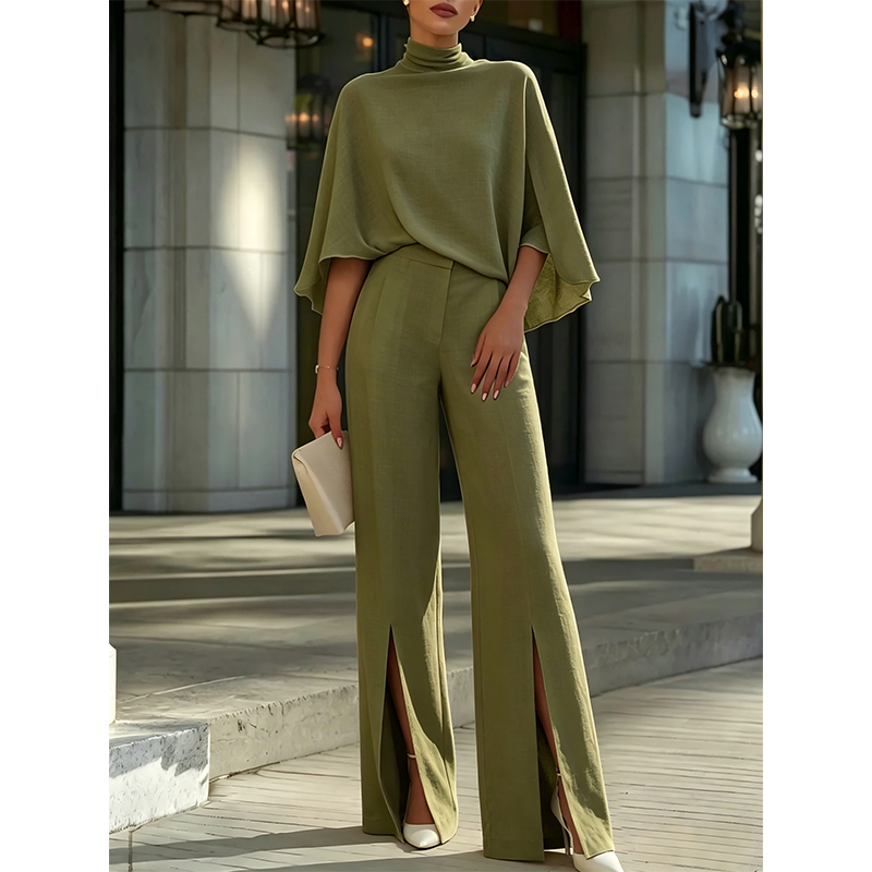 Ensemble élégant pour femme composé d'un haut cape à col montant et d'un pantalon à jambes larges