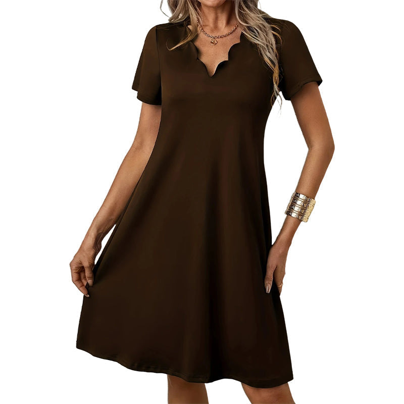 Robe unie à col en V festonné et taille haute pour femme