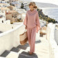 Ensemble cape à capuche ample et pantalon large pour femme