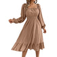 Robe évasée à encolure carrée et smocks pour femme