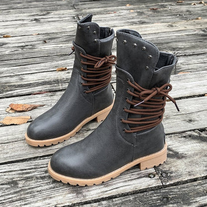 Bottines à lacets pour femme à talon bas et bout rond