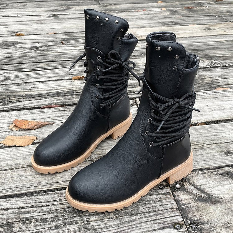 Bottines à lacets pour femme à talon bas et bout rond