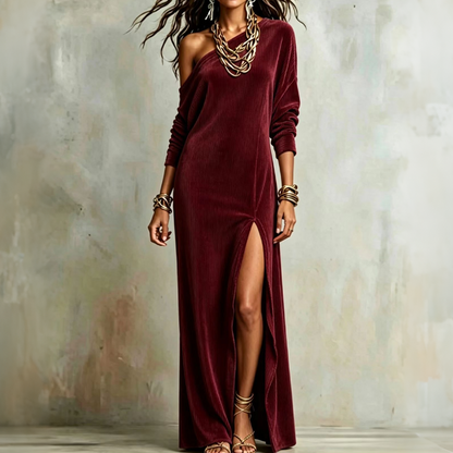 Robe femme à épaules dénudées et fente sur le côté