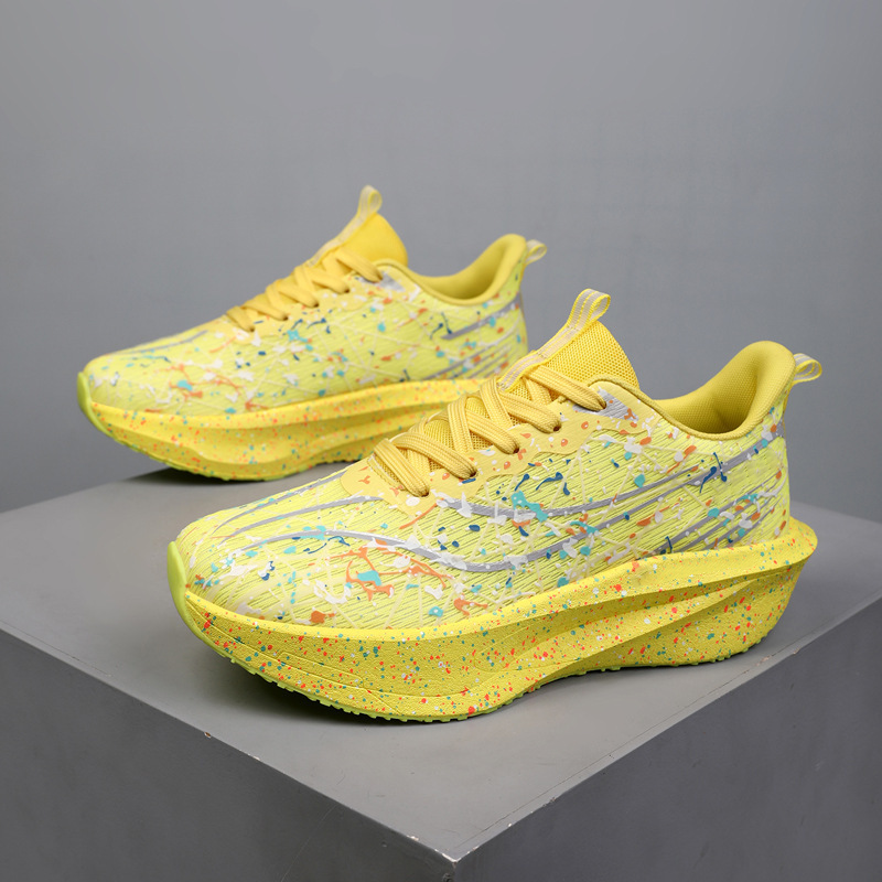 Chaussures de sport légères et lumineuses à la mode