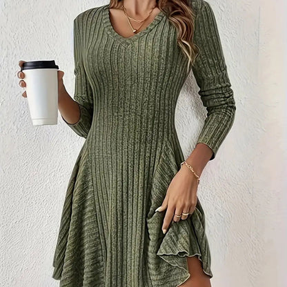 Robe trapèze en maille à manches longues pour femme