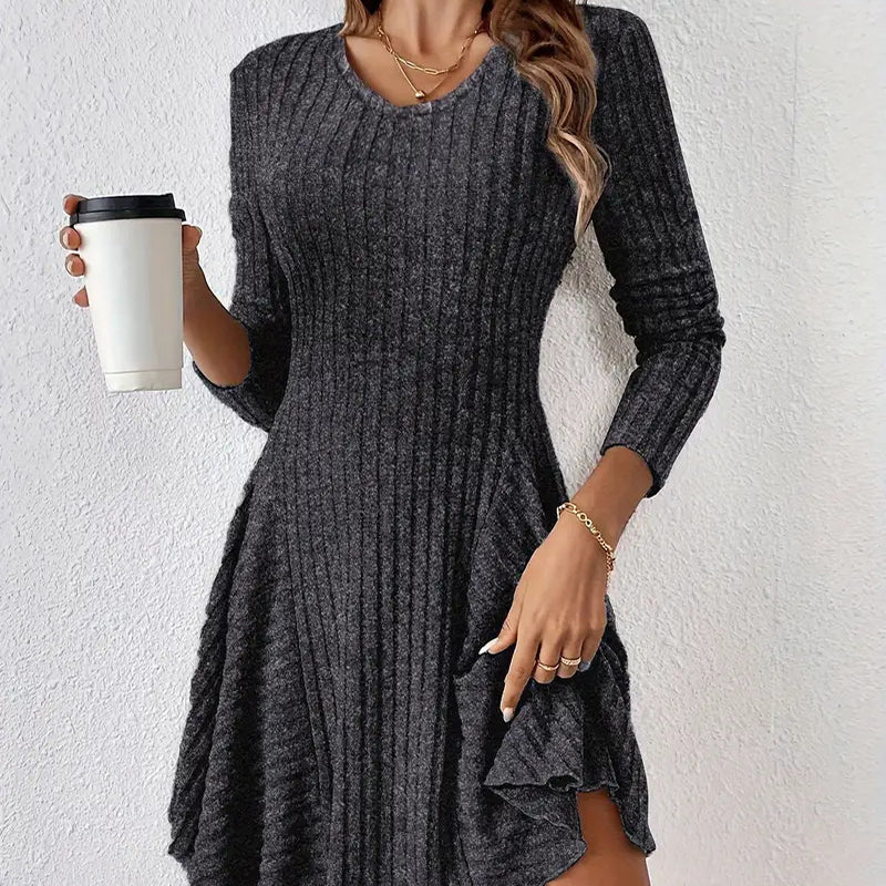 Robe trapèze en maille à manches longues pour femme
