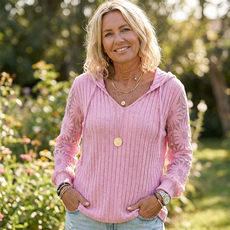 Pull à capuche chic pour femmes avec manches en dentelle
