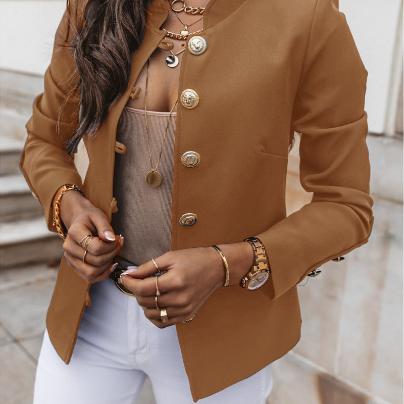 Blazer élégant ajusté pour femme avec boutons dorés