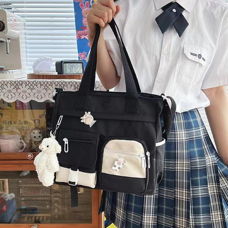 📢📢50% DE RÉDUCTION !! ⏰Joli sac à bandoulière pour adolescentes avec 2 écussons