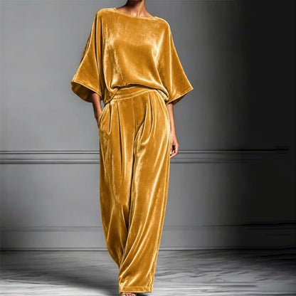 Ensemble haut à manches courtes en velours et pantalon large pour femme