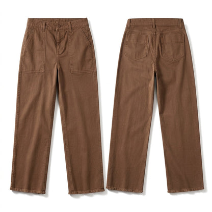 Pantalons décontractés utilitaires courts pour femmes avec ourlet effiloché et grandes poches plaquées