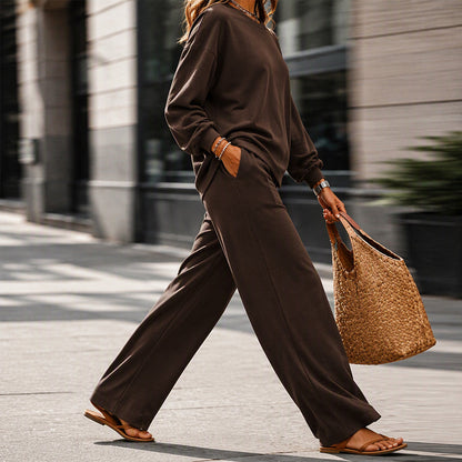 Ensemble 2 pièces pour femme : haut coupe décontractée et pantalon jambe large