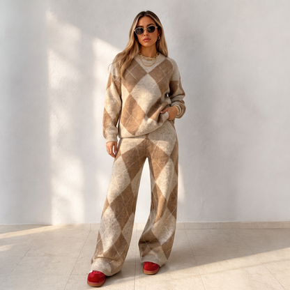 Ensemble pull en maille argyle et pantalon à jambe large pour femme