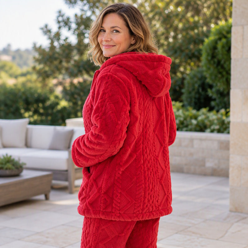 Ensemble veste à capuche en maille torsadée pelucheuse et pantalon pour femmes